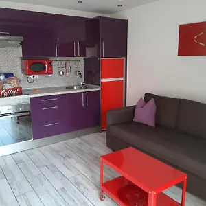 apartamento-deluxe-mareverde-con-piscina-cllmatizada.adeje-hotels.com/